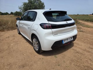 Peugeot 208 2022