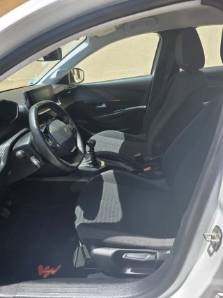Peugeot 208 2022