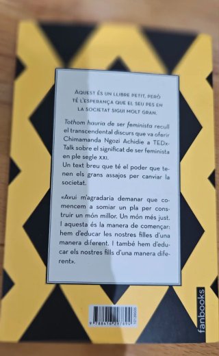 Tothom hauria de ser feminista