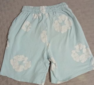 Pantalones cortos con estampado floral