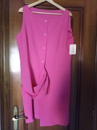 Traje pantalón y chaleco abierto