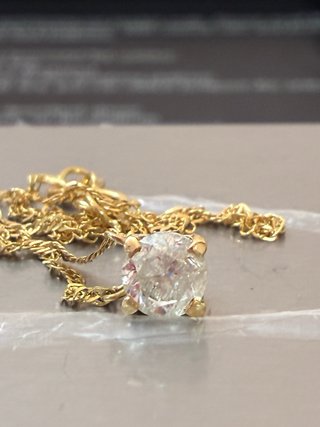 Punto de Luz Oro 18k Diamante 1.00 Ct Natural