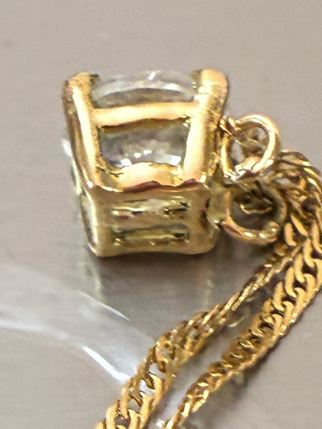Punto de Luz Oro 18k Diamante 1.00 Ct Natural