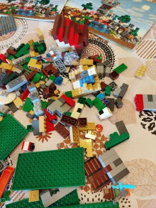 LEGO Minecraft 21161