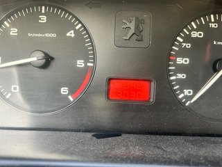 Peugeot 406