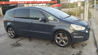 Ford S-MAX 2011
