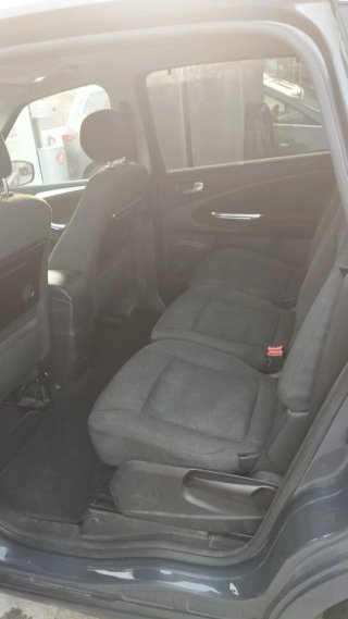 Ford S-MAX 2011