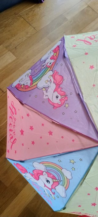 Paraguas infantil unicornios y arcoíris