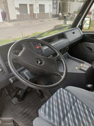 Furgoneta Mercedes B100 1991 blanco