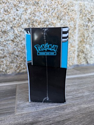Elite Trainer Box Pokémon Black Bolt