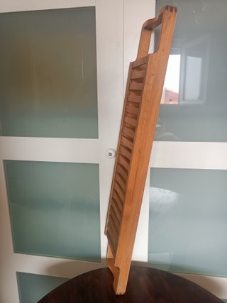 Estantería de madera para bañera