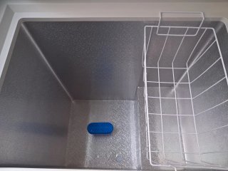 Congelador Haier HCE143R (en Cáceres)