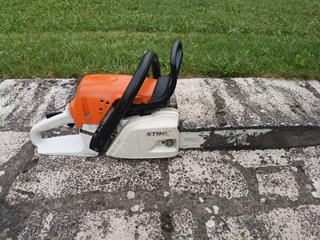 Motosierra Stihl MS 251