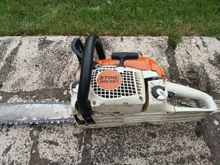 Motosierra Stihl MS 251