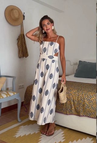 Abito midi ricamato Zara