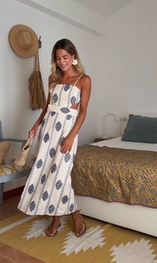 Abito midi ricamato Zara
