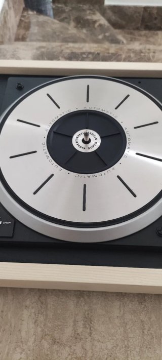 Tocadiscos Dual 1235