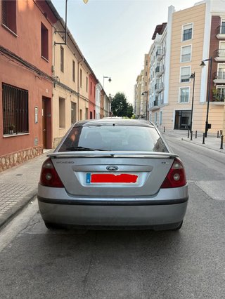 Ford Mondeo 2004