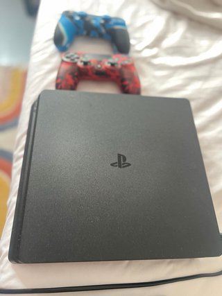 PS4 (PlayStation 4) 2 Mandos + base + 7 juegos