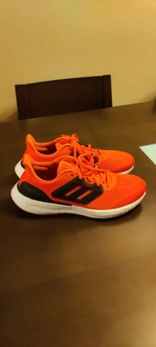 ADIDAS TALLA 42