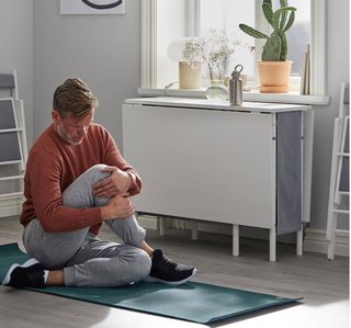Mesa extensible con 4 sillas