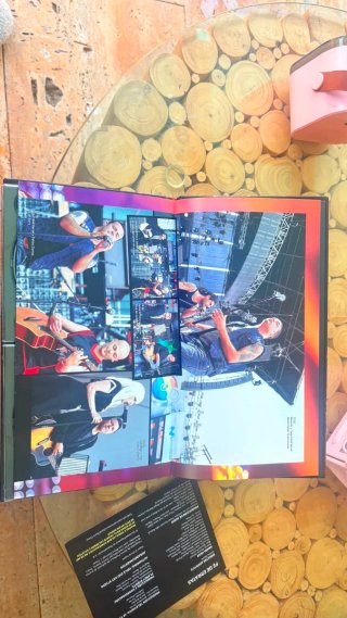CD 6 Edición Limitada En Concierto