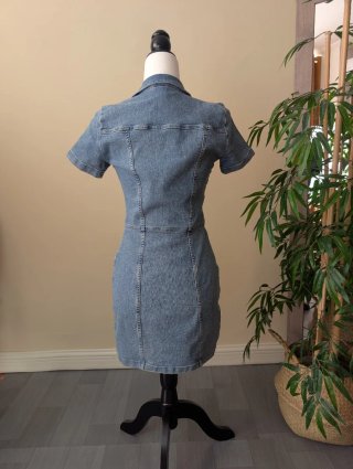 Vestito da donna in denim taglia S