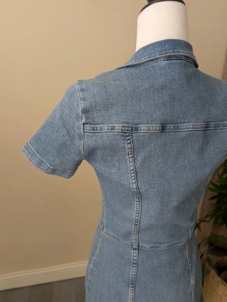 Vestito da donna in denim taglia S