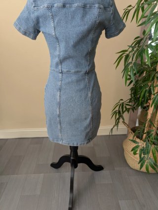 Vestito da donna in denim taglia S