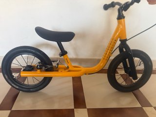 Bicicleta sin pedales 12” naranja
