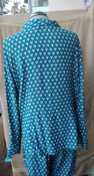 Completo Zara fantasia blu e bianco