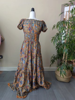 Vestido largo estampado talla M