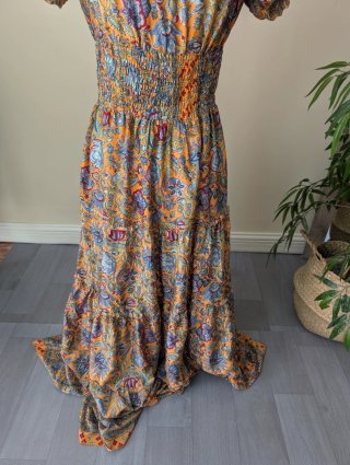 Vestido largo estampado talla M