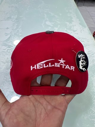 Gorra Hellstar Roja con Brillantes