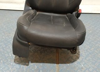 ASIENTO DELANTERO DERECHO NISSAN NAVARA NP300 PIC