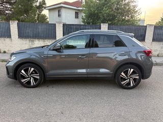 Volkswagen T-Roc 2023 R-Line