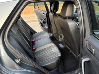 Volkswagen T-Roc 2023 R-Line