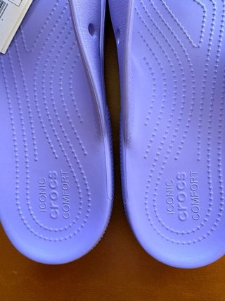 Chanclas Crocs Moradas Talla 45/46 Nuevas
