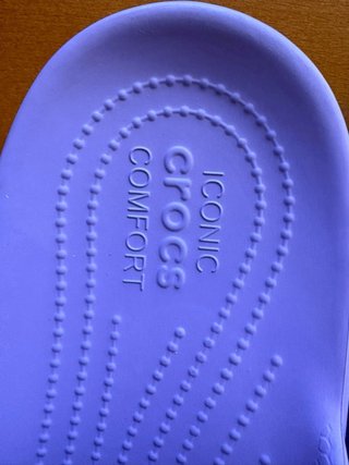 Chanclas Crocs Moradas Talla 45/46 Nuevas
