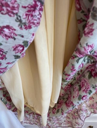 Abito midi stampato floreale Zara
