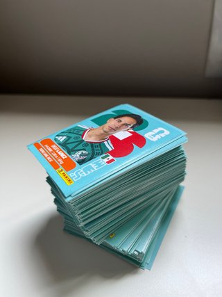 Cromos Panini Mundial 2026 para Abril
