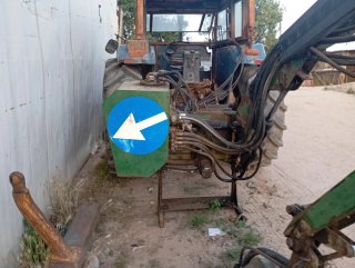 Brazo desbrozador para tractor