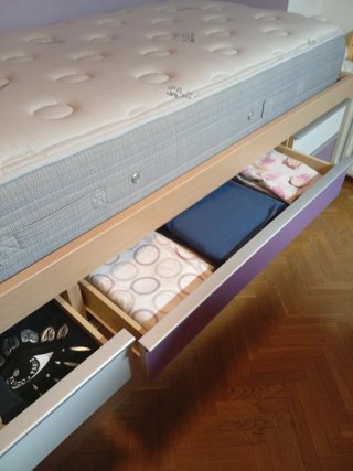 Cama nido con colchón y cajonera