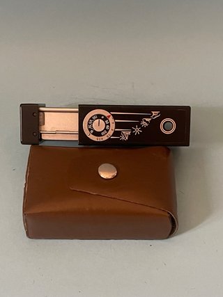 Cámara Kiev 30 - miniatura