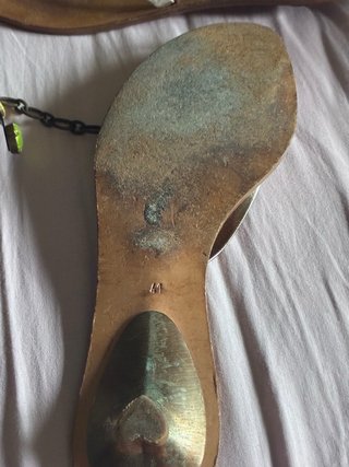 Sandalias Luis Onofre Oro y Verde Oliva