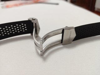 Cinturino Tag Heuer nero con fibbia