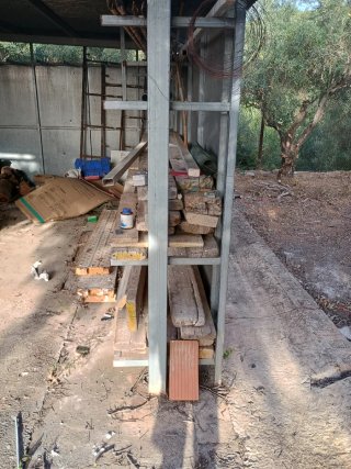Tablones de madera para construcción de 4.50 de4 .