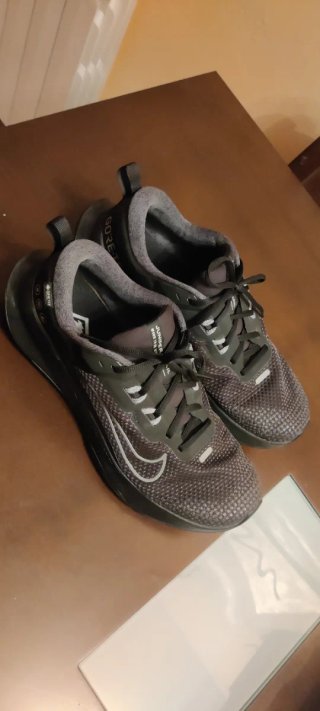NIKE TRAIL TALLA 42