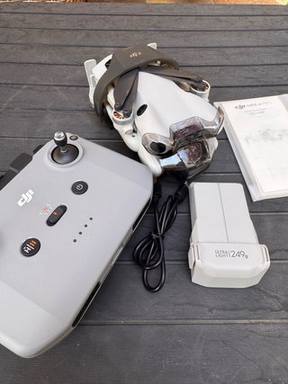 DJI MINI 4 PRO ORIGINAL COMPLETO + DOBLE GARANTIA