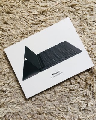 Funda Teclado Smart Keyboard Folio iPad 7ª Gen